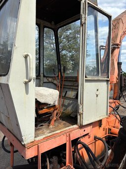 Nakladač UNHZ 750 - 5