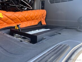 Snížená konzole sedačky - podsedák Scania NG - 5