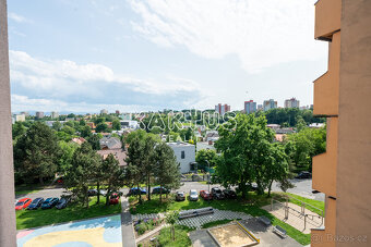Prodej družstevního bytu 3+1 o výměře [83m2] s balkonem na u - 5