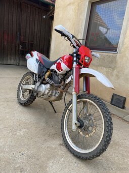 Yamaha TT 600 R - 5