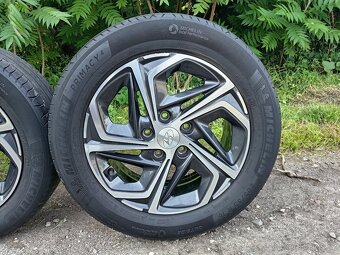 Originál ALU kola Hyundai i30 R16 + letní pneu - 5