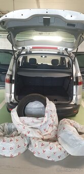 Prodám Ford Smax - 5