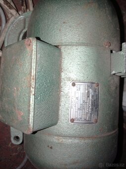 Prodam funkční motory k šicím strojum Minerva - 5