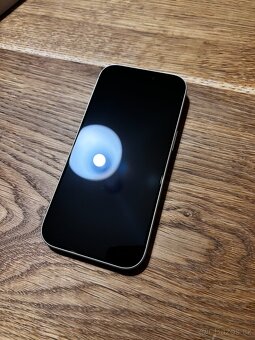 iPhone 17 Pro | téměř nový - 5 nabití | 256Gb - 5