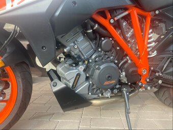 KTM Superduke 1290 GT, 2021, 11200km, TOP stav - 5