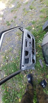 Náhradní díly volvo 740 940 - 5