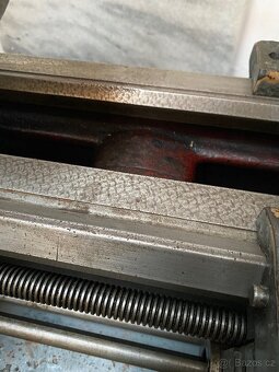 Soustruh Kart Emu 250 - 5