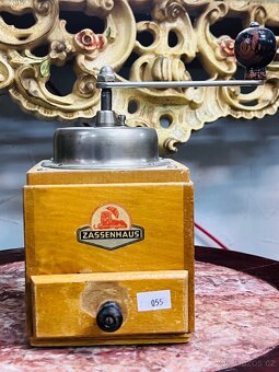 Mlýnek na kávu - 5