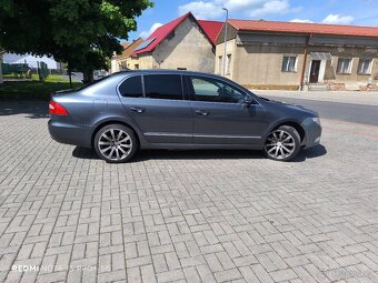 Prodám škoda Superb 2 2,0 TDI 125 kw DSG - 5