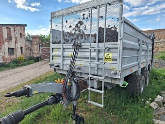 Prodám rozmetadlo hnoje Cynkomet - 5