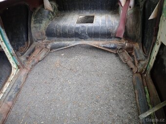 Karoserie vw brouk rok 1951 brezel - 5
