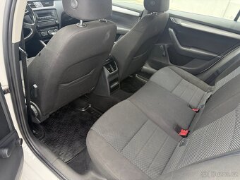 Škoda Octavia 1.6 TDI 77 kW –bílá, bez nutných investic - 5