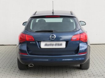 Opel Astra 1.4i , 88 kW benzín, 2011 - 5