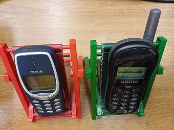 Makety mobilních telefonů Motorola, Alcatel, Nokia - 5