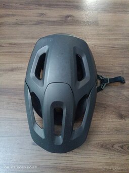 Specialized helma MTB - 5
