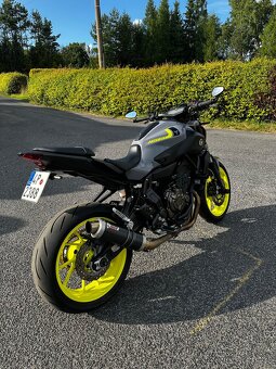 Yamaha MT07 - 5