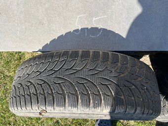 Zimni kola Nokia WR D3 185/60/15 - 5