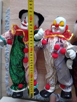 Klauni z porcelánu - 5