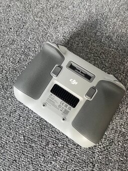 Dron DJI Mini 3 Pro se smart ovladačem a příslušenstvím - 5