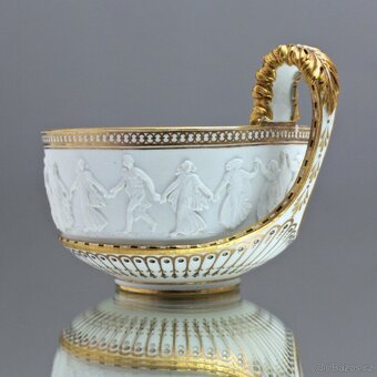 Míšeňský, kolem roku 1800, vzácný hrnek s reliéfem z Wedgwoo - 5