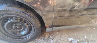 Prodám Audi a4 b6 1.9tdi - 5