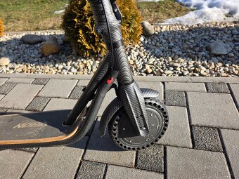 Koloběžka E-Scooter XI-700 - 5