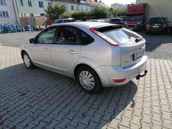 Ford Focus 1,6. r. 2009 SLEVA - 5