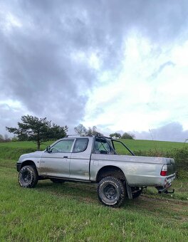 Mitsubishi l200 2.5TD 73kw 4x4 - 5