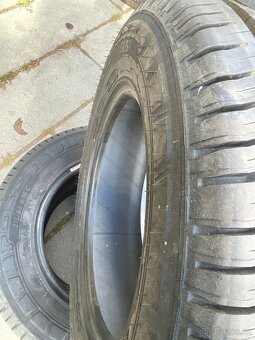 Úplně nové 215/65/16 C Michelin na dodávku - 5