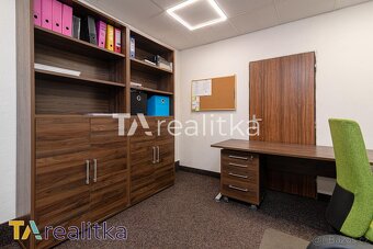 Pronájem komerční Obchodní prostory, 657㎡ Dětmarovice 73571 - 5