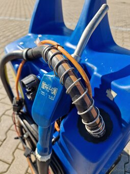 Převozní kanystr AdBlue Trolley 60l - 5