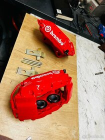 Kompletní brzdový kit BREMBO - 5x100 - 5