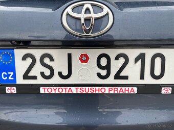 Toyota RAV4 2,2 D-4D LUX 110kW, originál servis, nebouraná - 5