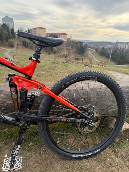 🚴♂️ Horské kolo TREK SLASH 9 - 5