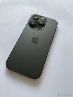 Iphone 16 Pro 128 GB šedý titan - rozbalený, 100 % baterie - 5