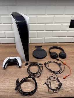 PlayStation 5 Digital Edition 1TB PS5 + Sluchátka JBL - 5