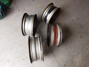 Mondeo III - disky kol 16" - 5