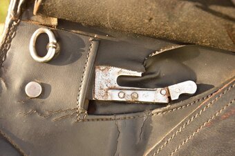 Kompletní sedlo všestranné Pfiff Beauty, komora 3 černé - 5