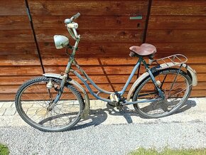 Stare historické kolo - 5