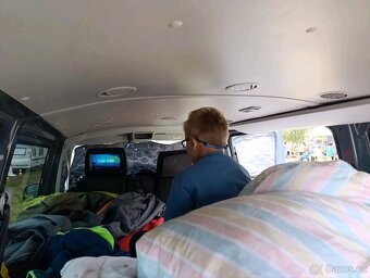 Transporter T6 2.0tdi 9 míst/camping spaní..Výměna za L2H2 - 5
