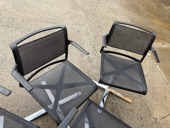Židle 4 ks otočná kovová síťovaná WILKHAHN 400 kč - 5