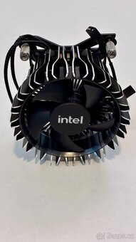 BOX CPU chladič Intel Laminar RH1 - 5