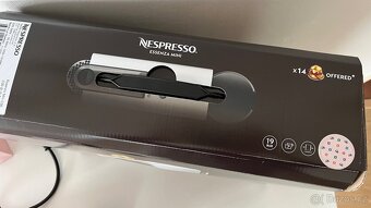 Nespresso Chiara Ferragni kavovar Essenza Mini - 5