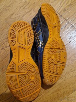 Asics sálové boty, tenisky vel. 39 - 5