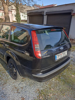Ford Focus 1.6 kombi, 74 kW, benzin, AUTOMAT, 2006, 227tis. - 5