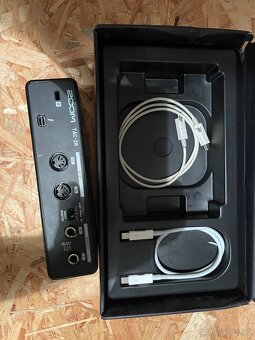 PRODÁM Zoom TAC-2R Thunderbolt Audio Converter - 5
