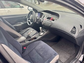 Honda Civic, 1.8 iVTEC-SPORT 103KW(140 koní), ČR - 5