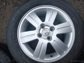 Sada Orig ALU kol Toyota 195/60R15 letní - 5