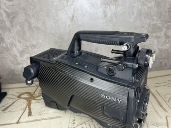 Vysílací HD kamera Sony HDC-2500, 3G multiformátová studiová - 5