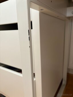 IKEA MICKE dětský psací stůl - 5